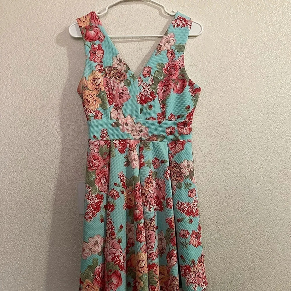Light Blue and Pink/Coral Floral Haute Monde Spring Dress - Picture 1 of 7